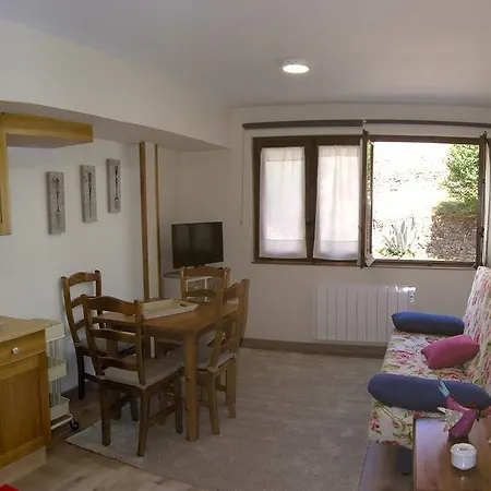 Apartamento El Nial De